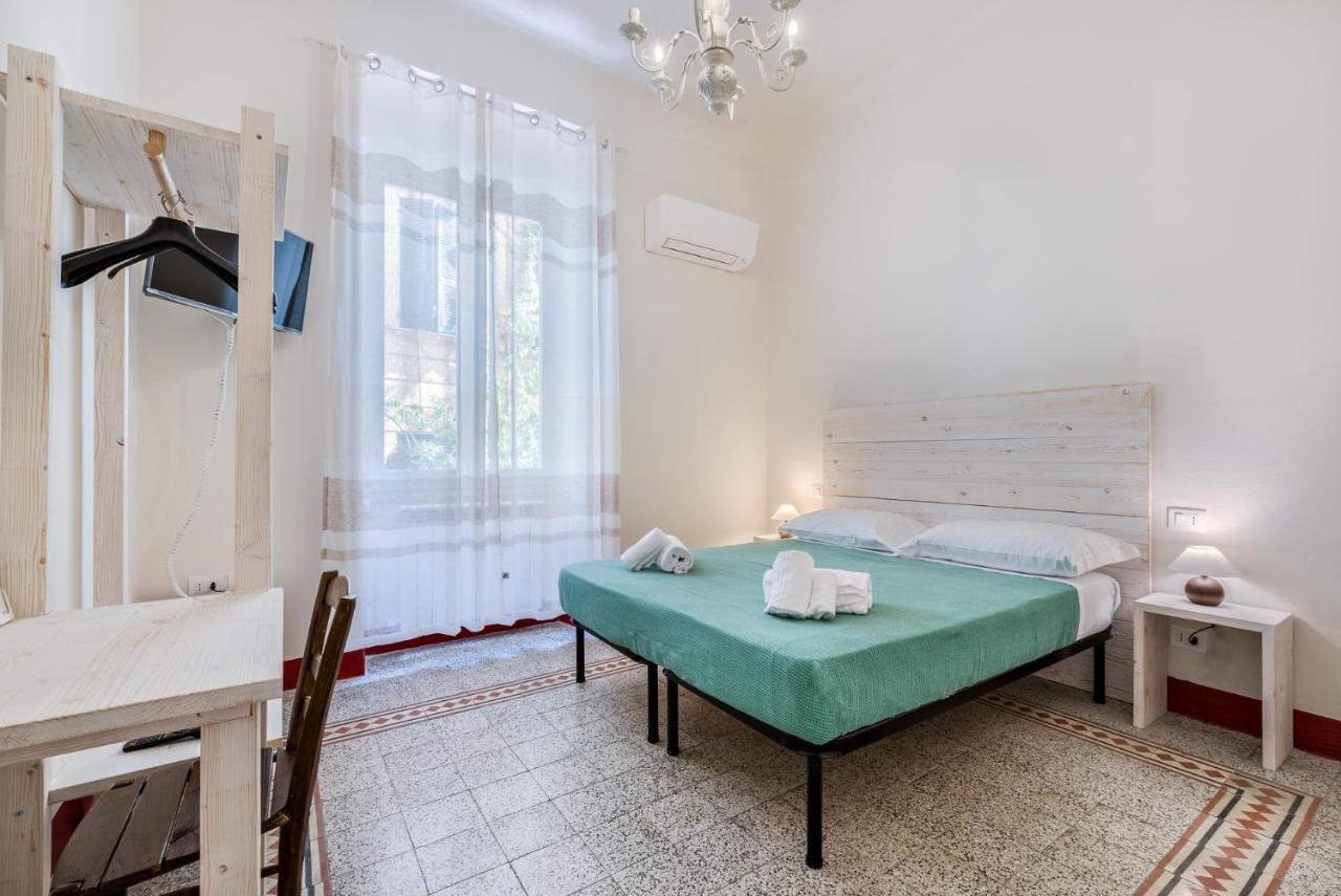 Lia Apartment La Spezia Bagian luar foto