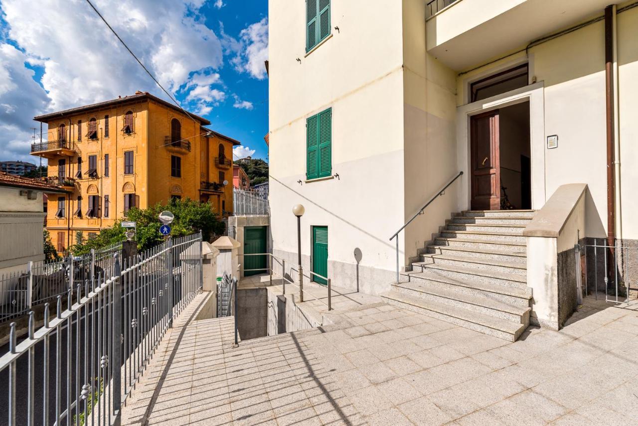 Lia Apartment La Spezia Bagian luar foto